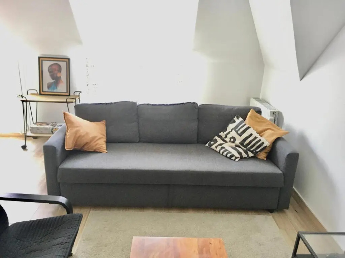 Comfy flat 7 min away from Disney