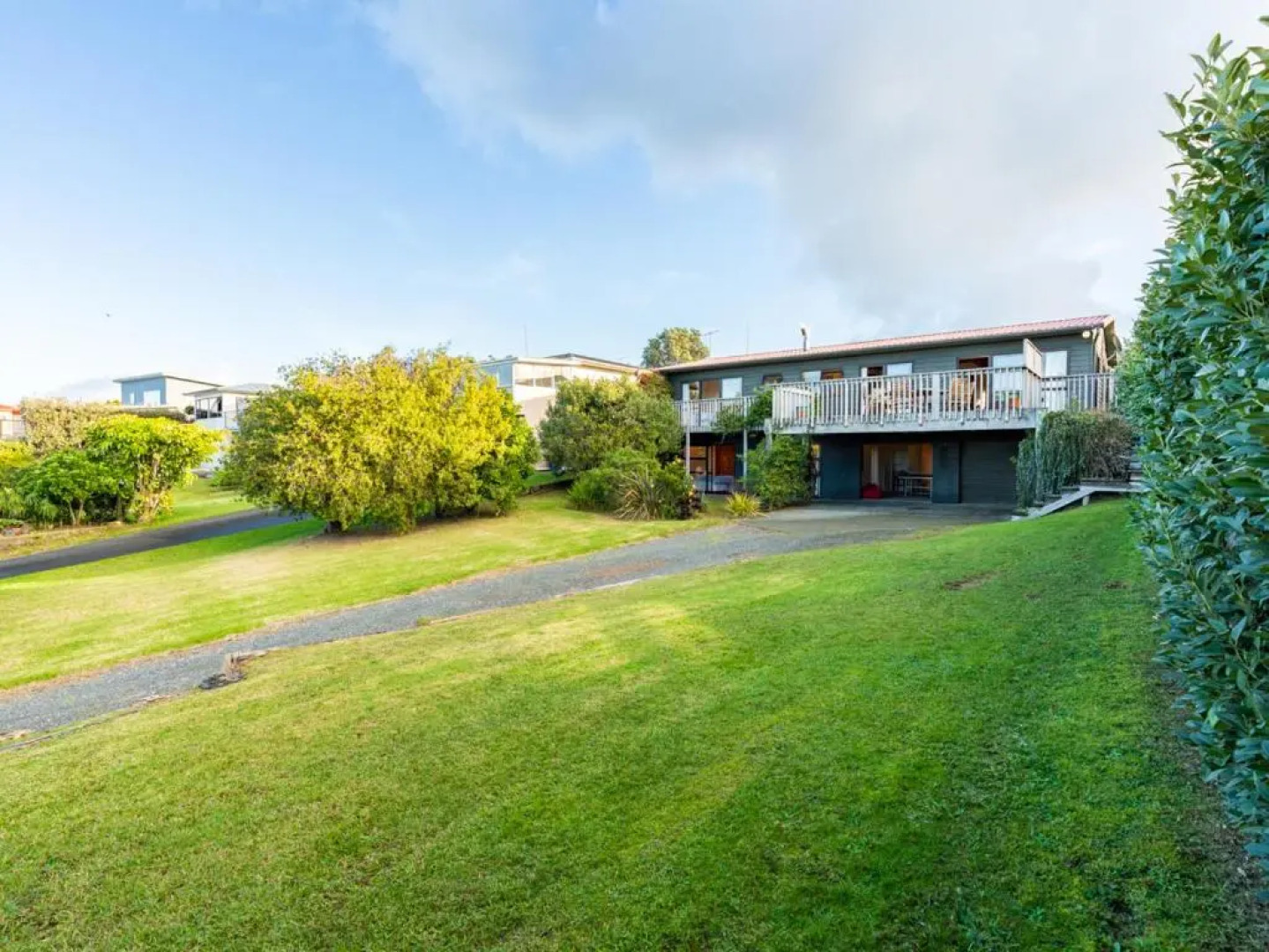 Talinga Ocean Views - Mangawhai Holiday Home