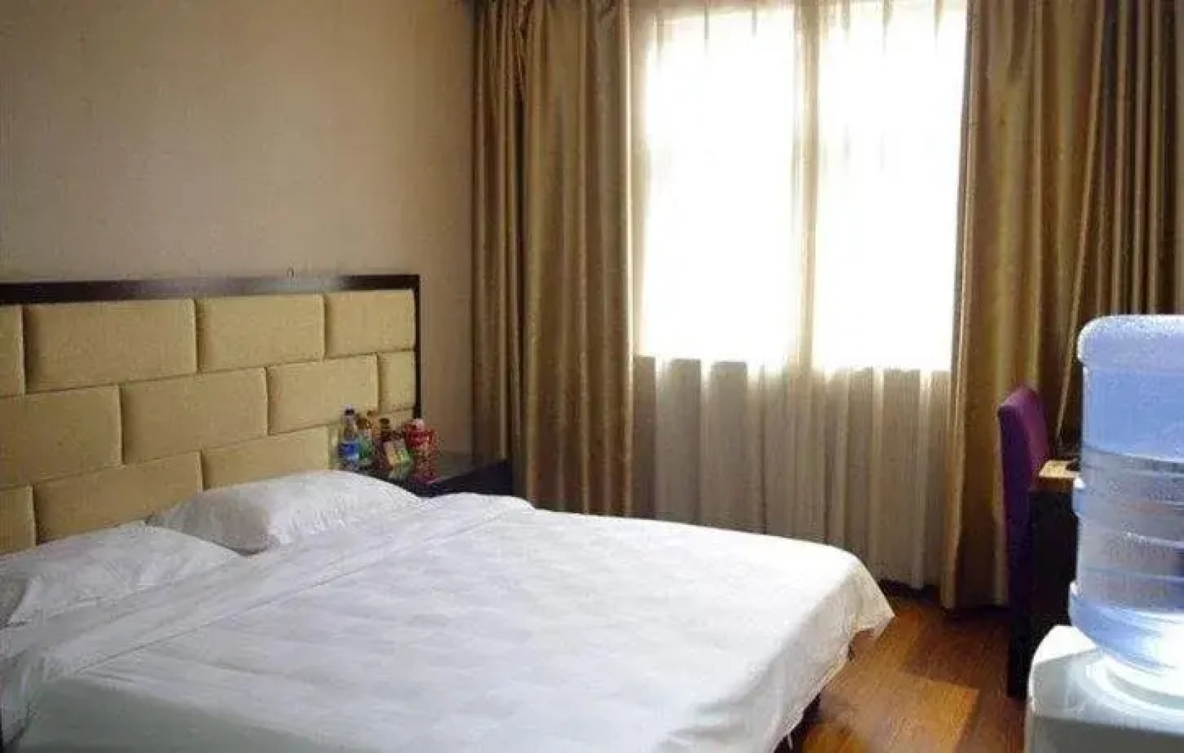 Xingrui Chain Hotel（Xuchang Liancheng Avenue）