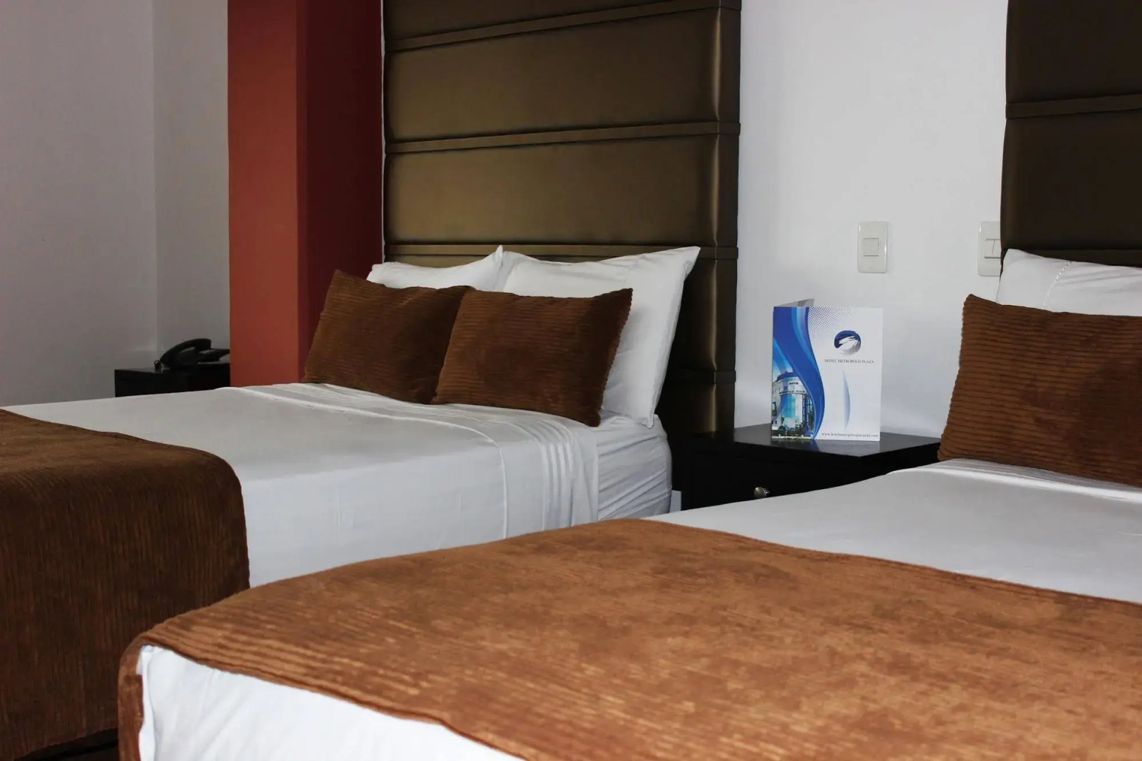 Hotel Metropolis Plaza