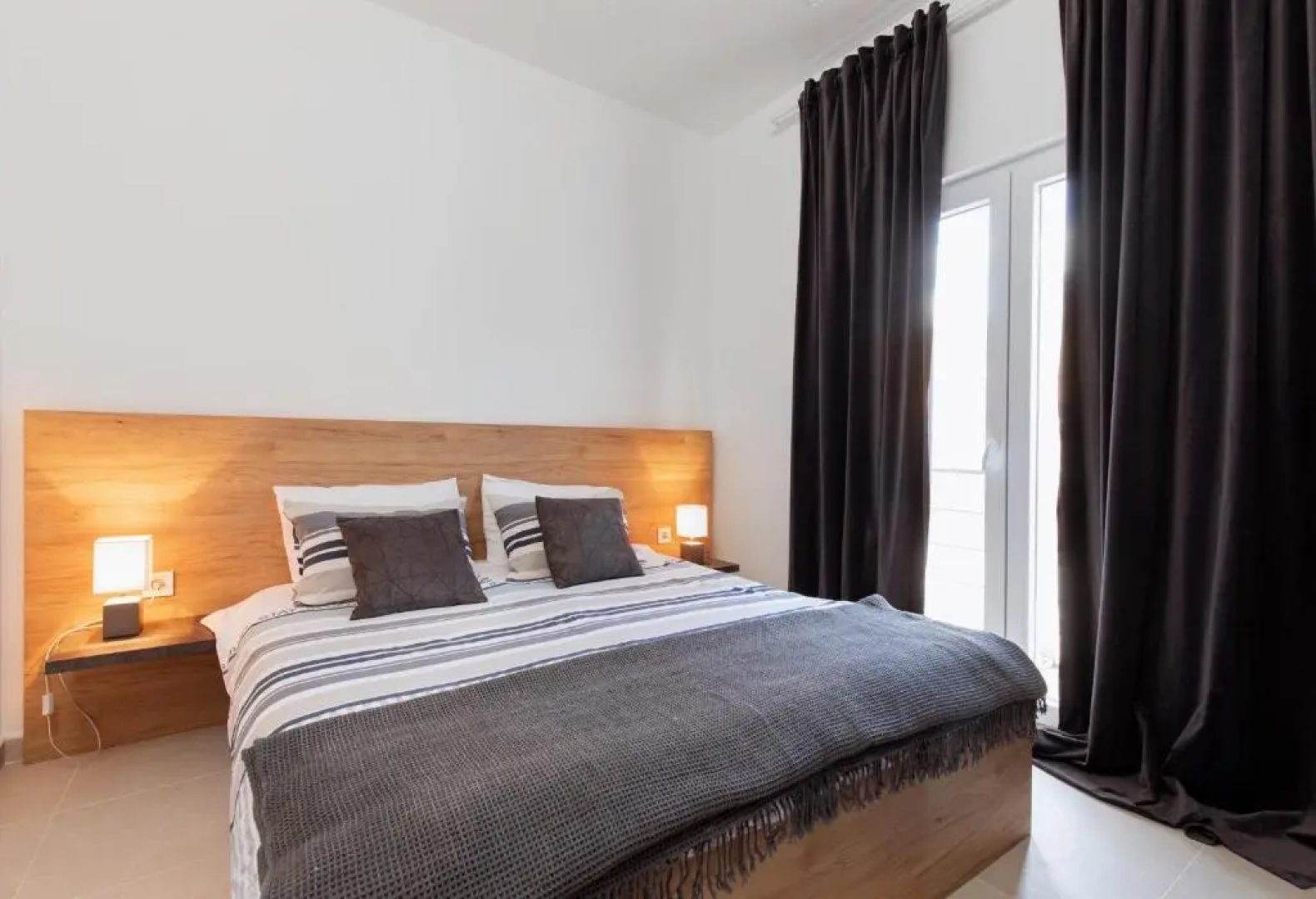 Tramonto Apartments