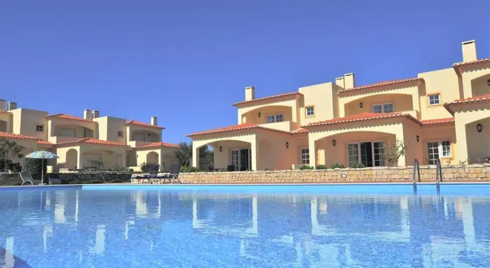 Afonso IV Townhouse Praia del Rey