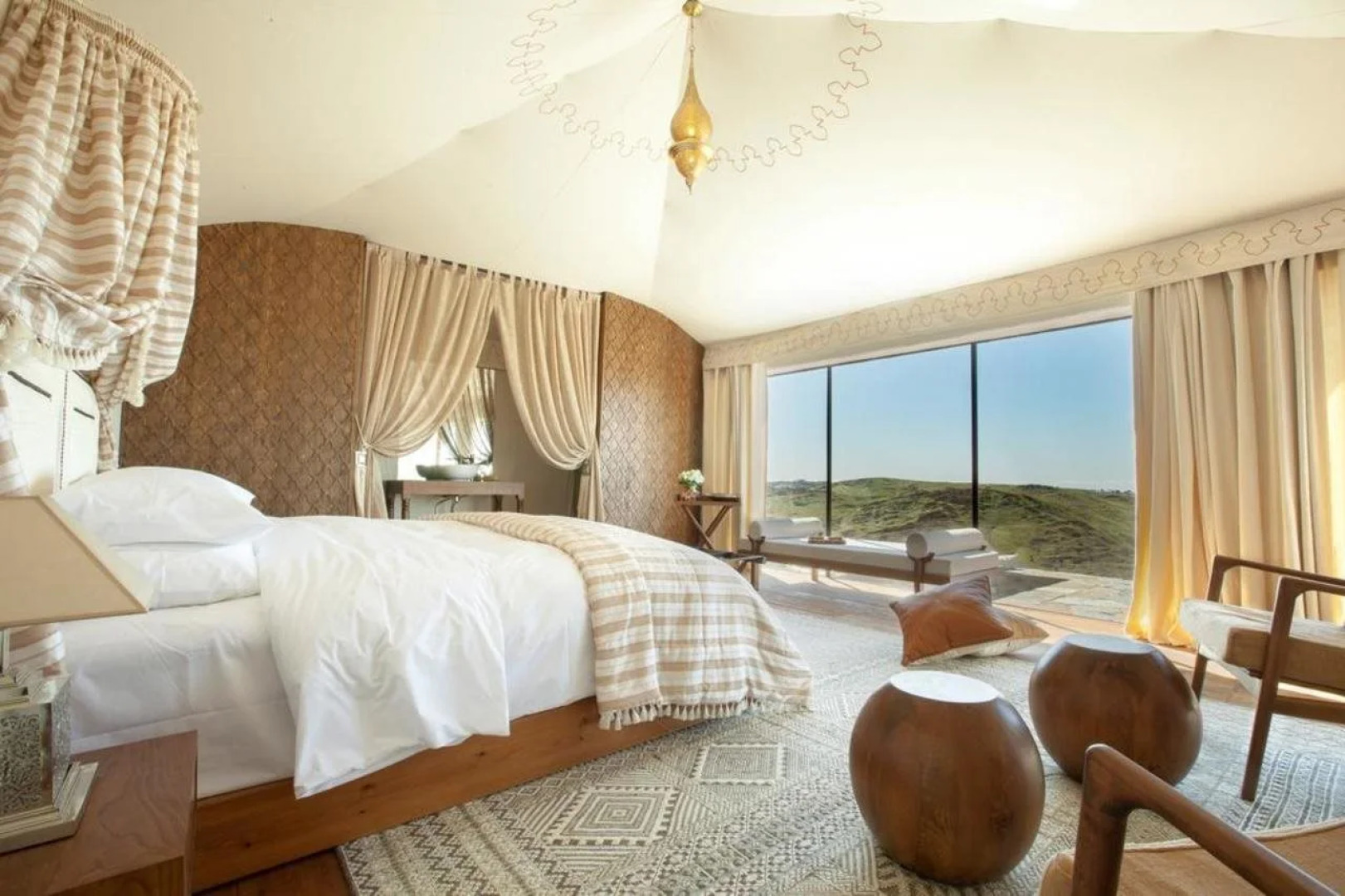 The White Camel Lodge & Tents