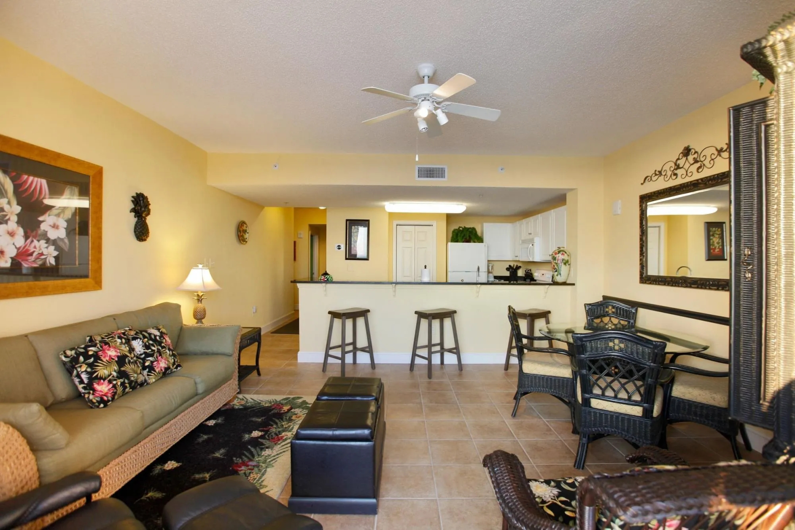 Majestic Beach Resort by Panhandle Getaways