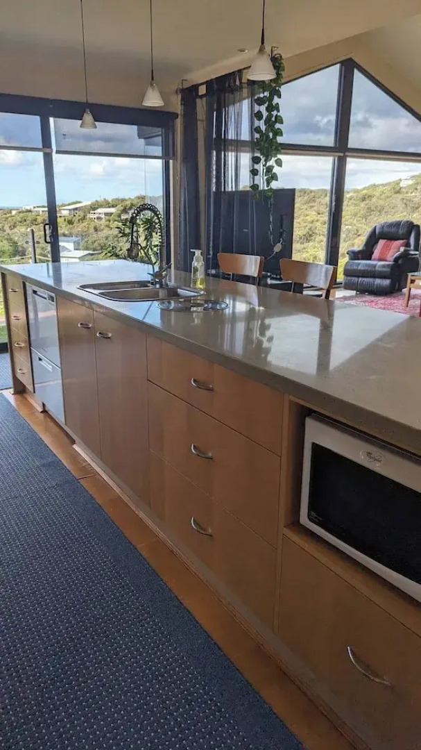 Fairhaven Beach House With Ocean Views and Tranquil Setting