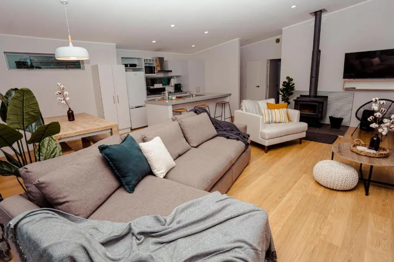 Mountain Glass - Ohakune Holiday Home