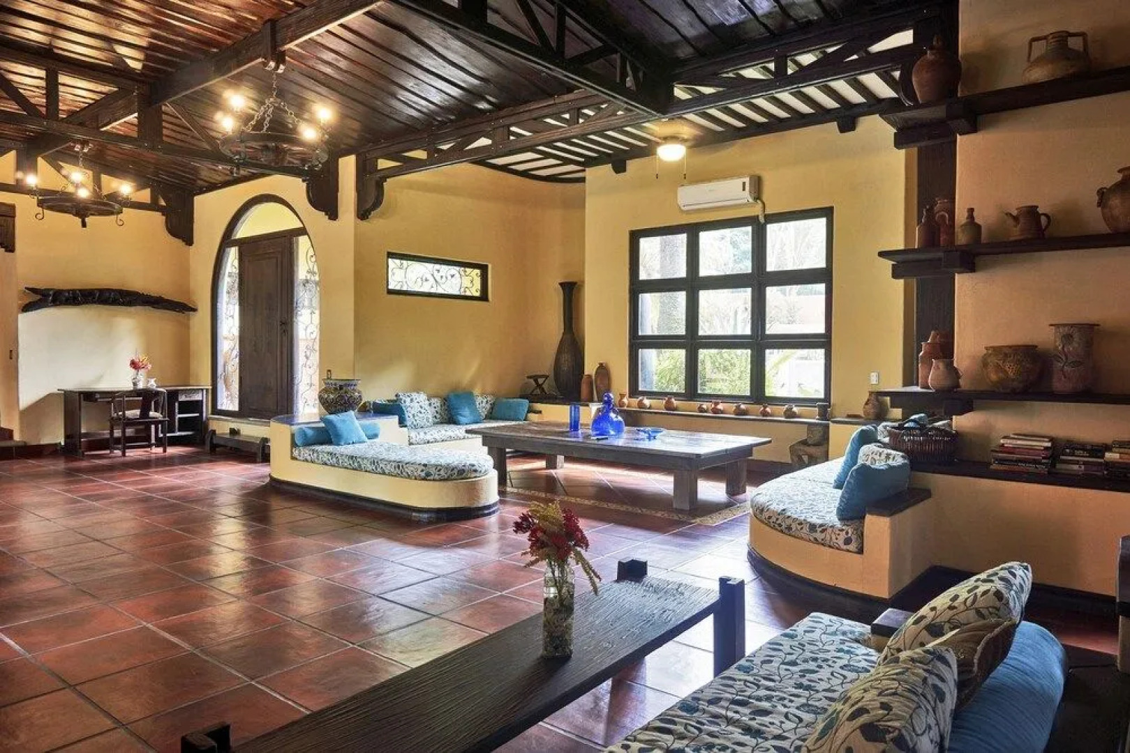 Paradise Beach Lodge