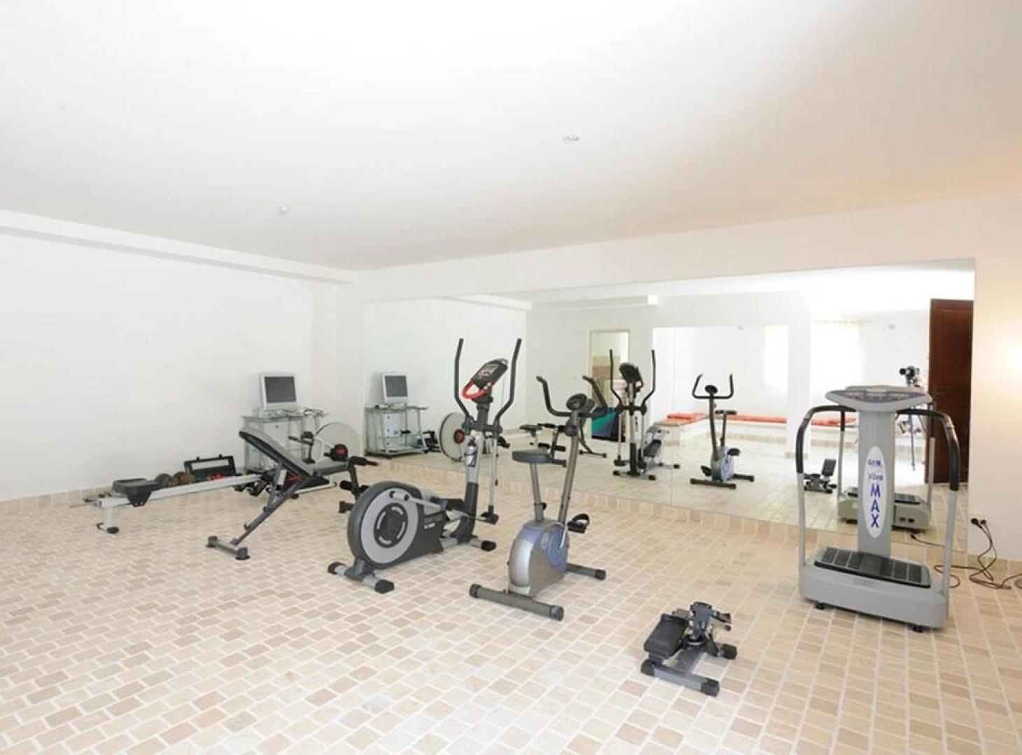Villa With 5 Bedrooms in Saint Martin, With Wonderful sea View, Privat