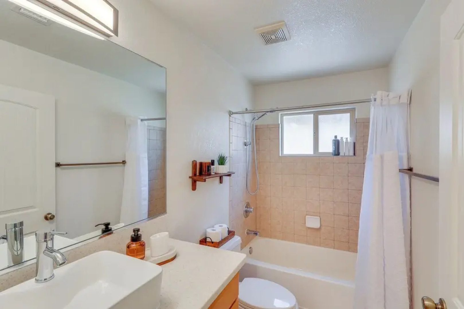 1 Mi to Golf Course: Yuma Oasis w/ Furnished Patio