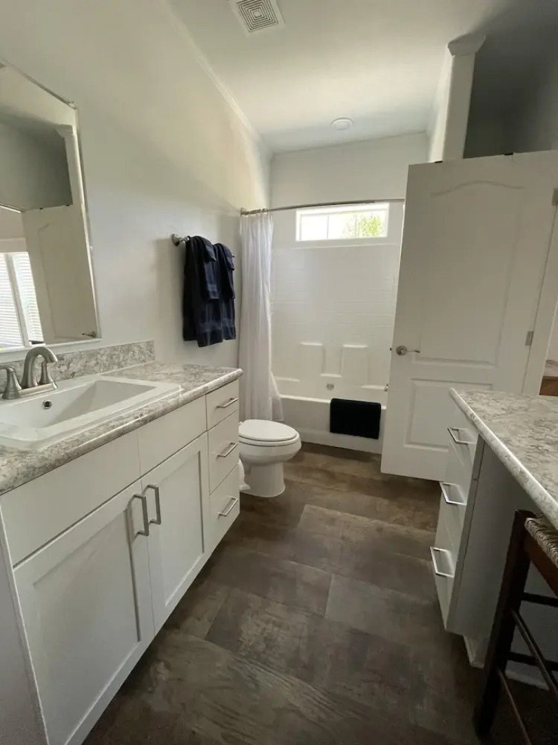 NEW 2bed 2bath With Creek and Open Spaces