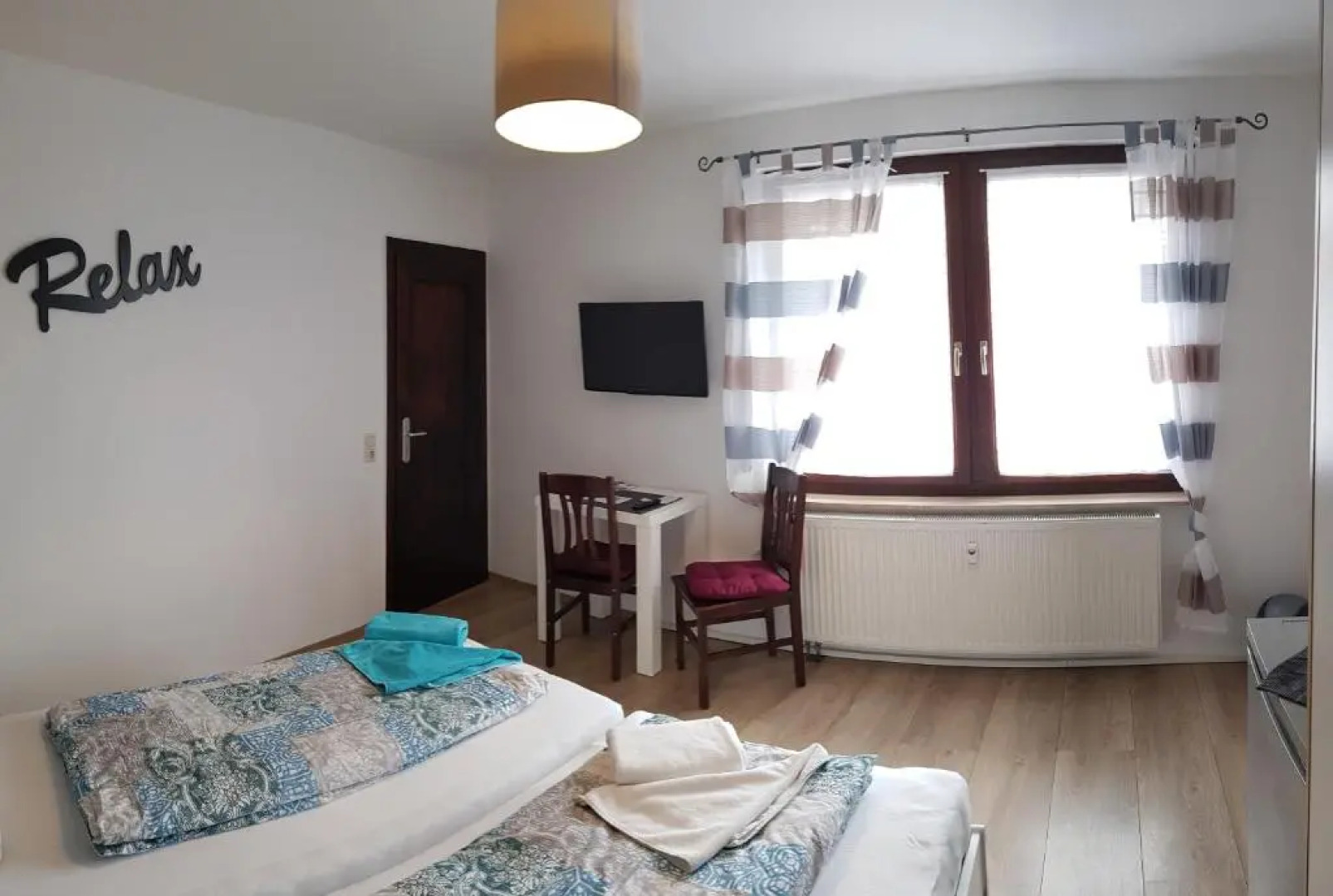 Gästezimmer & Ferienwohnung Thon