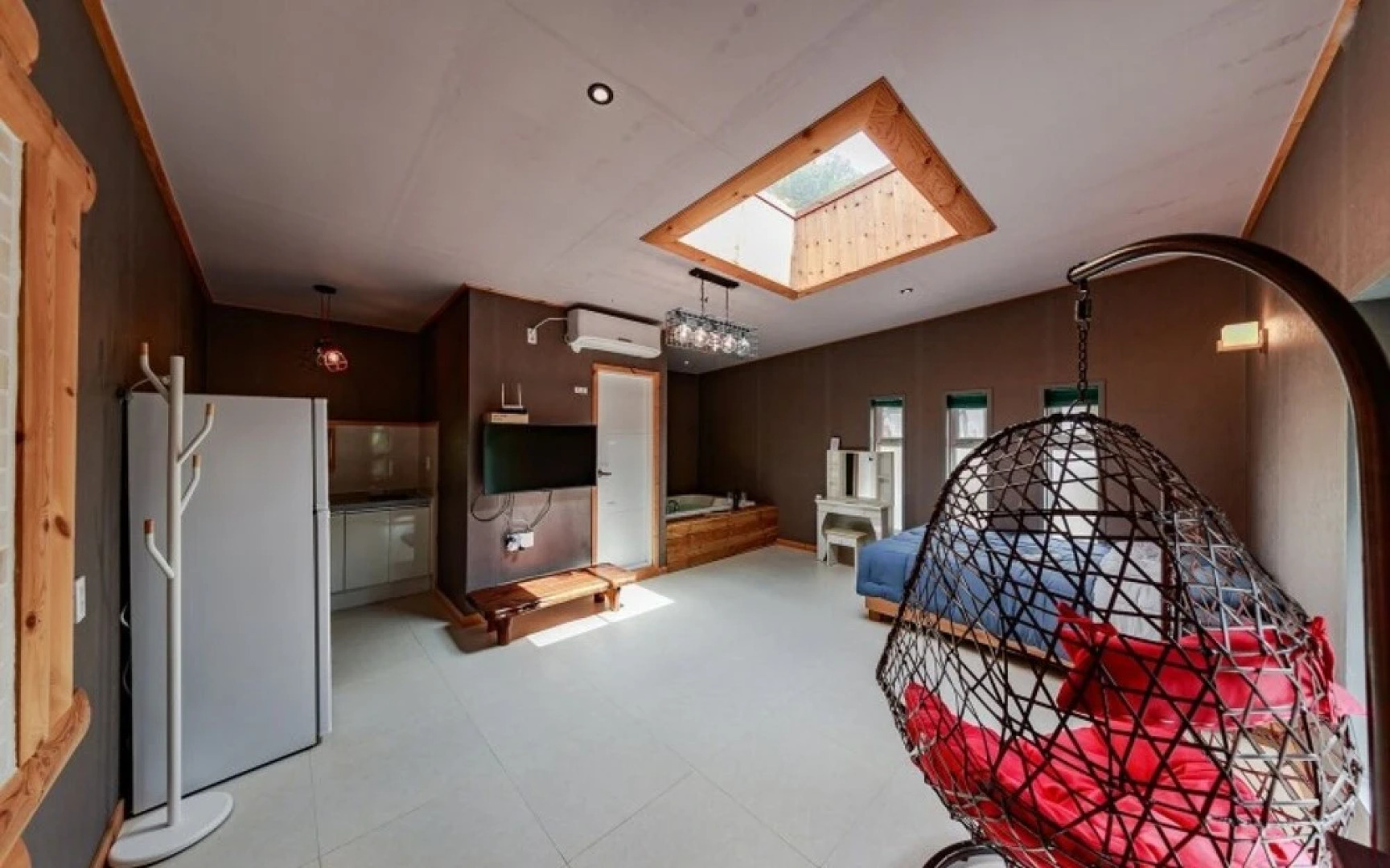 Ulsan (Baenaegol) Libe Pension