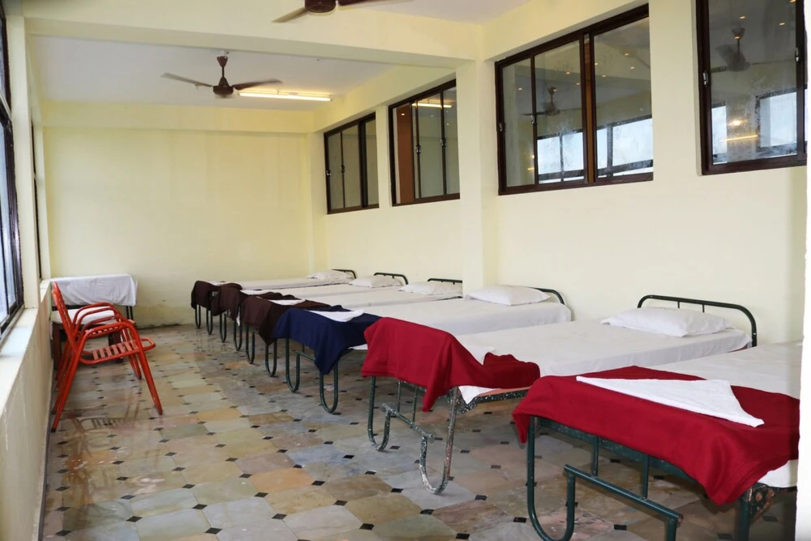 Siva Sakthi Hotel A Unit Of Ammayi Hotel