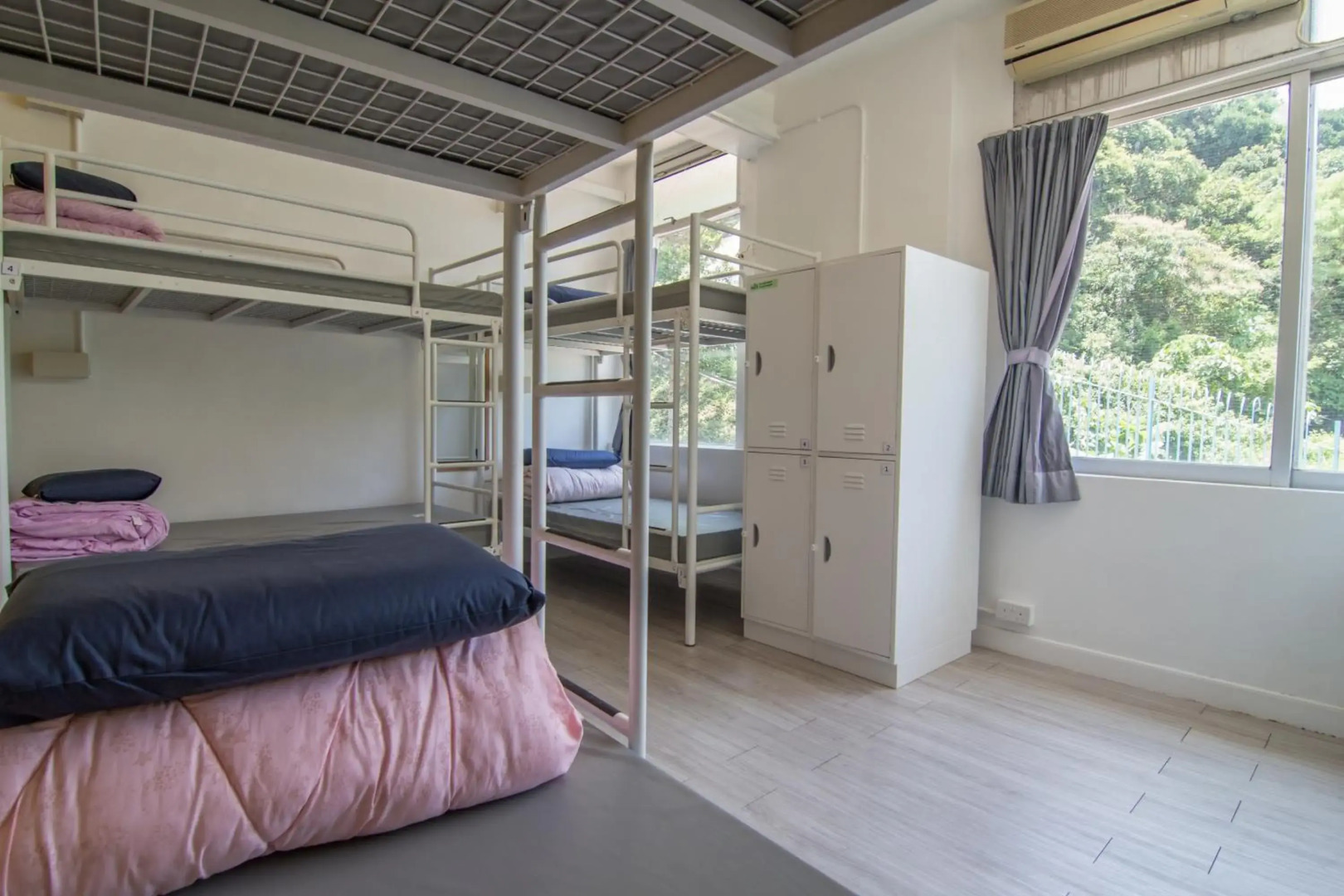 Hong Kong Island YHA Jockey Club Mt. Davis Youth Hostel