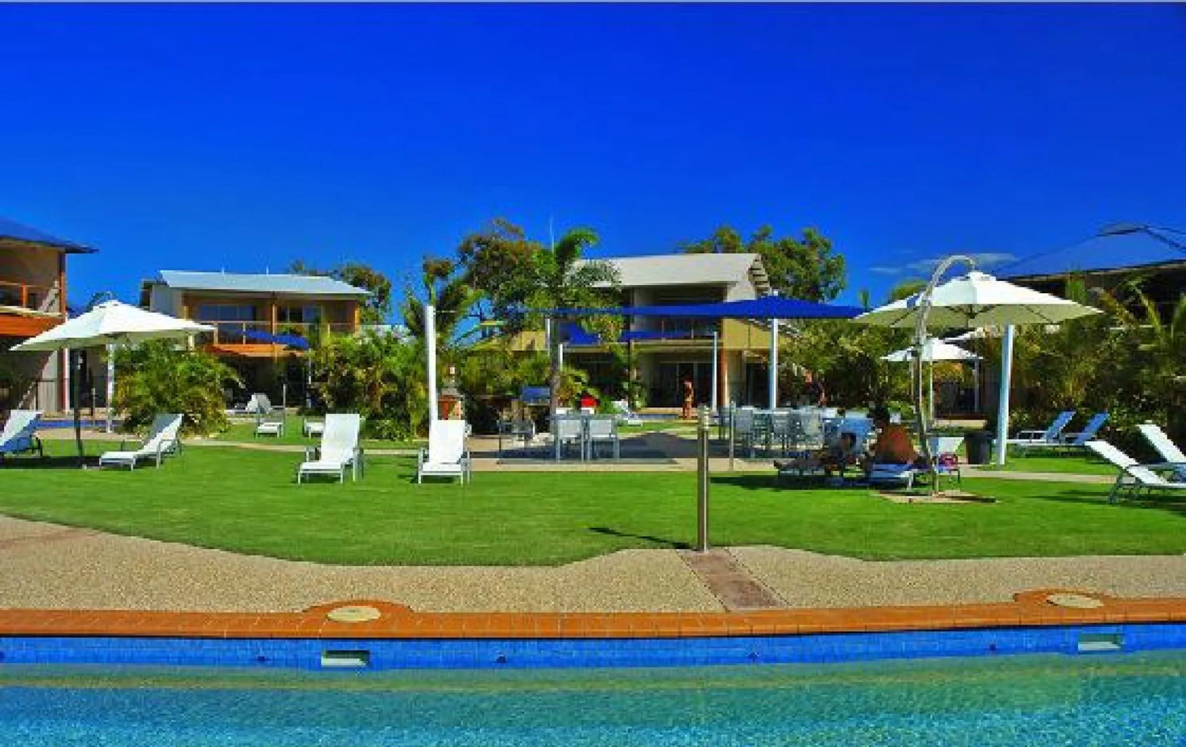 Edge on Beaches Agnes Waters 1770