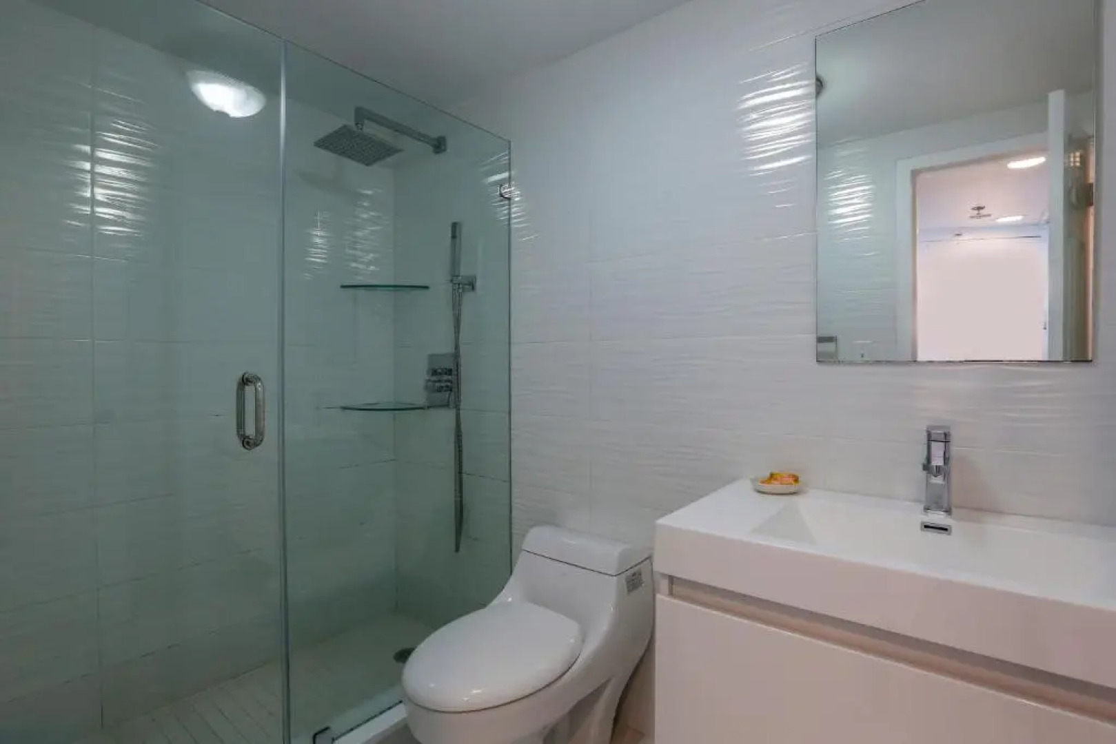 Miami Beach Apartments by Mia Rentals