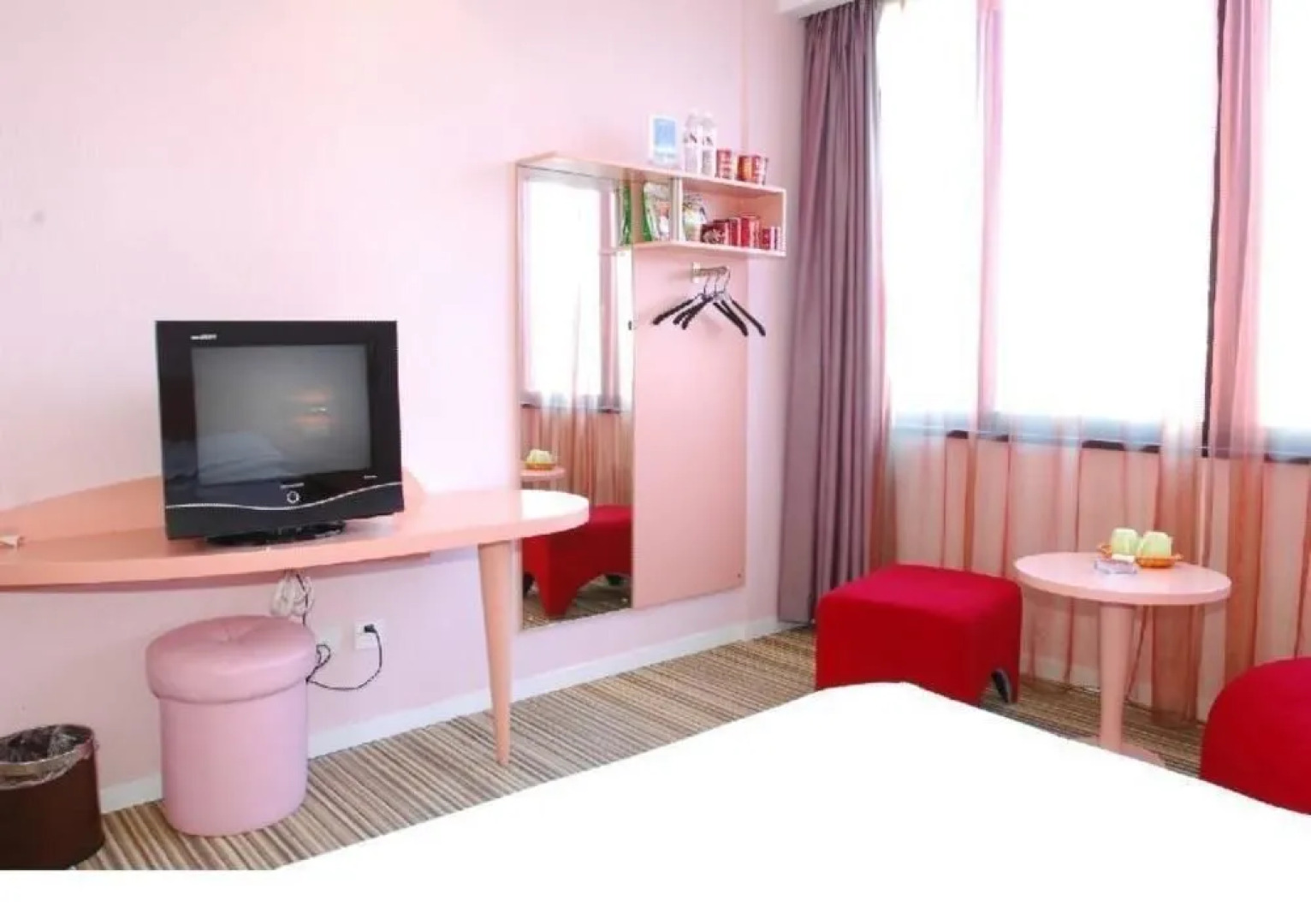 Yueqing Yuecheng Donghai Holiday Hotel