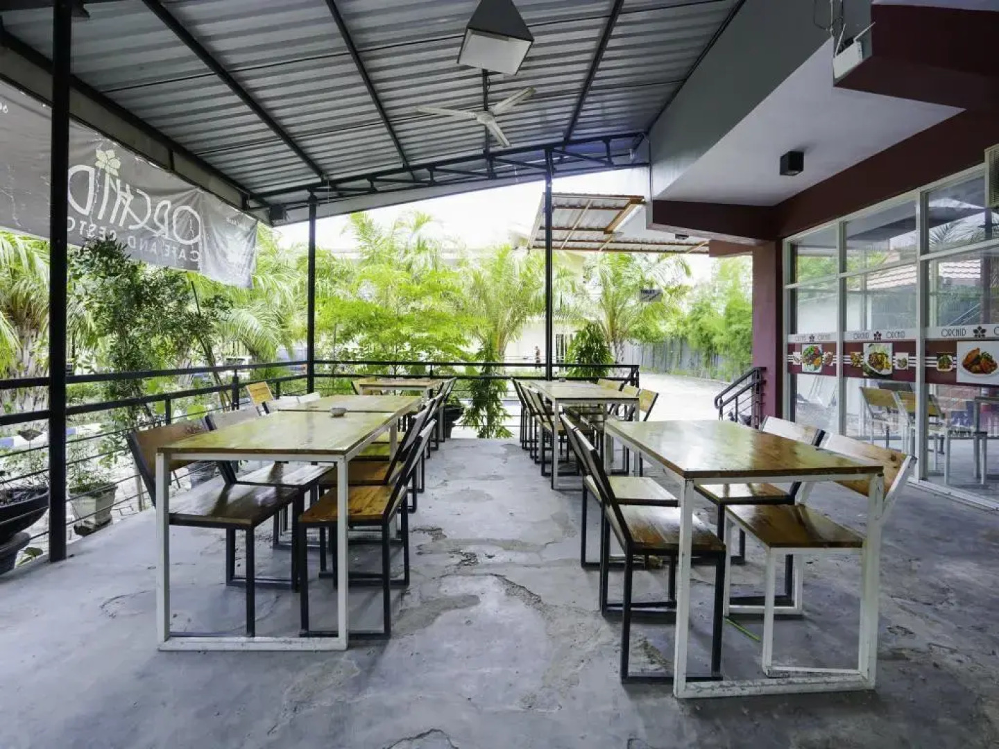 Super Oyo Flagship 1511 Galaxy Inn