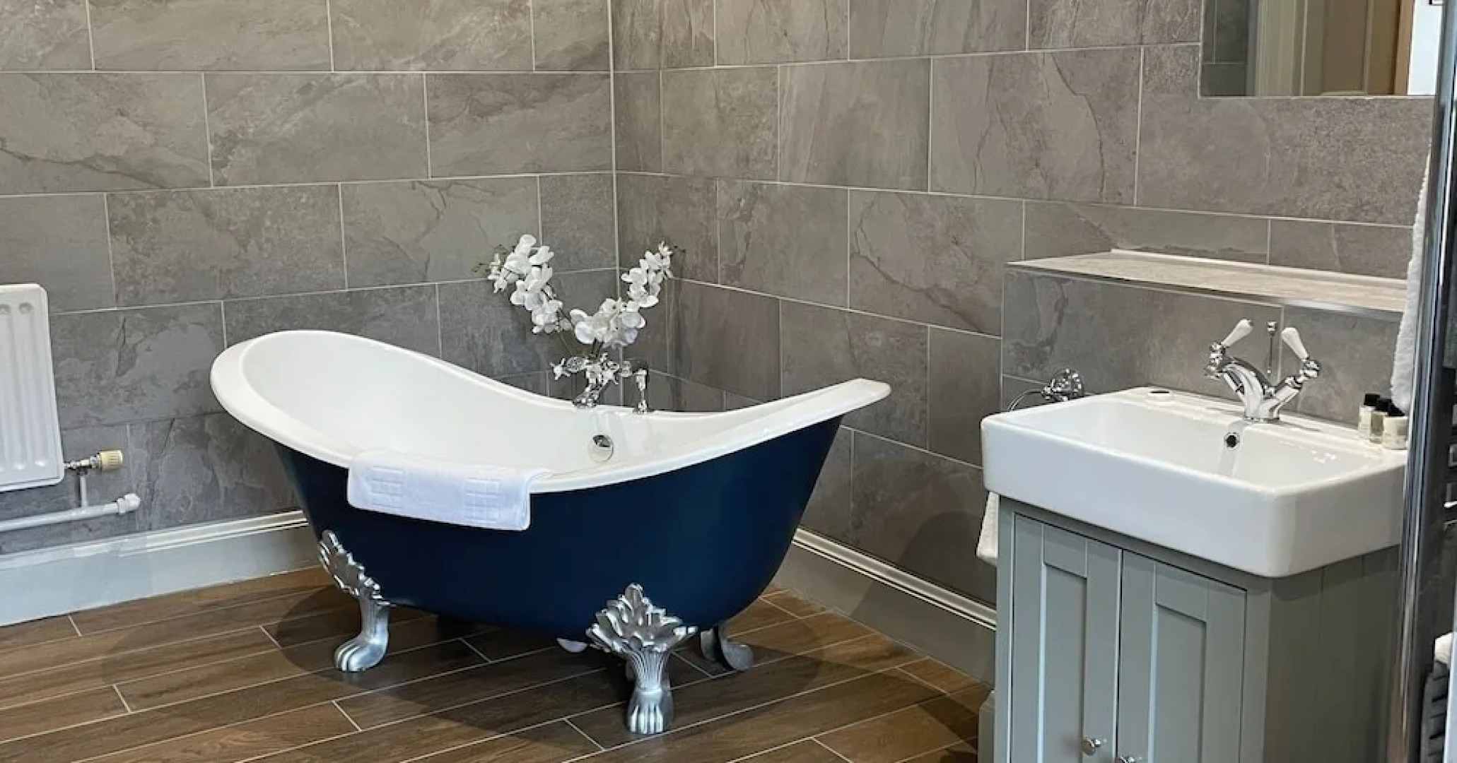 Holbrook Manor & Spa.