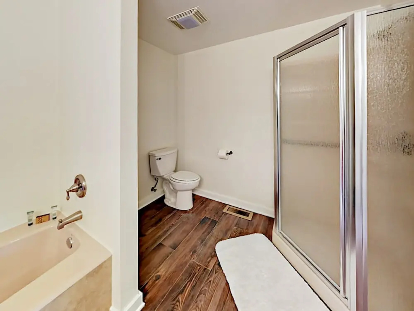 39702 Calle Cascarron Home 3 Bedrooms 2 Bathrooms Home