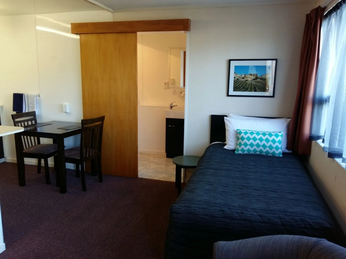 Central Gateway Motel