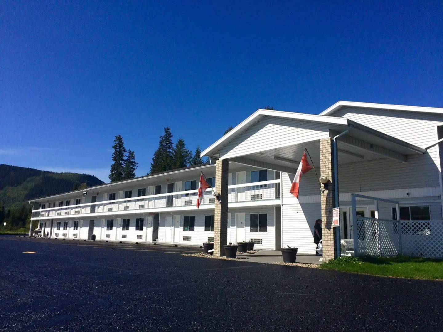 Ace Western Motel