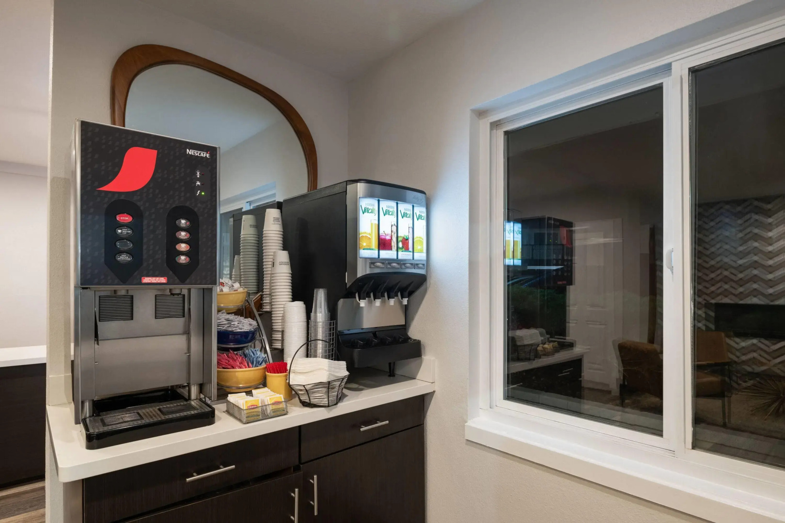 Days Inn by Wyndham Monterey Downtown