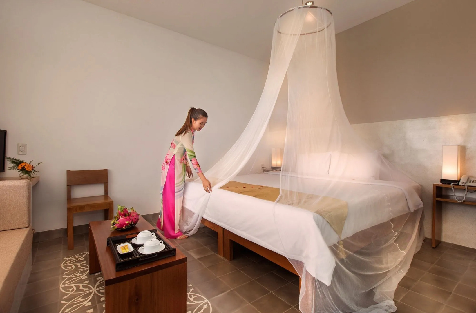 Mekong Riverside Boutique Resort & Spa