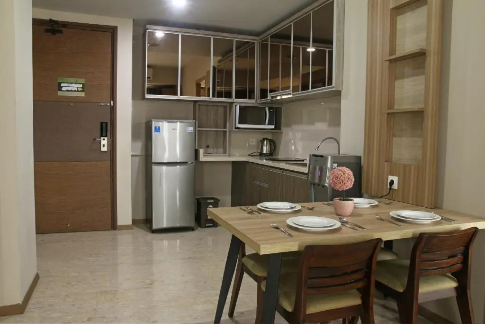 Graha Makara Suite Hotel & Residence