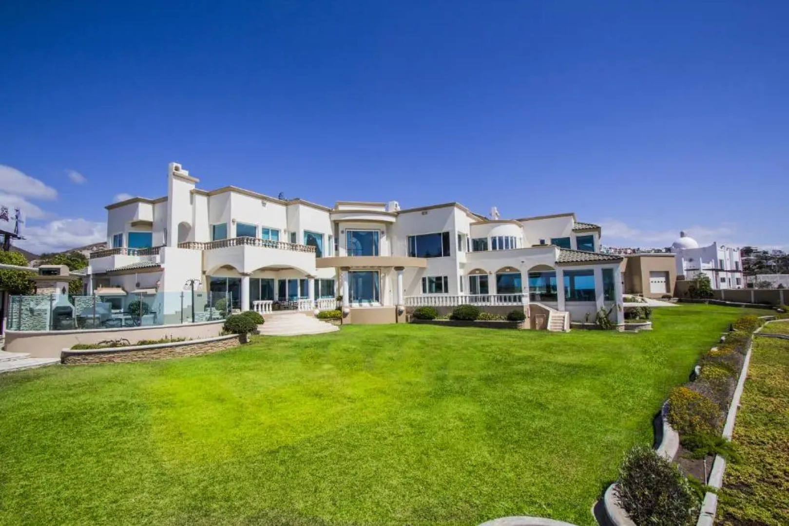 La Mansión Residency Suites Ensenada