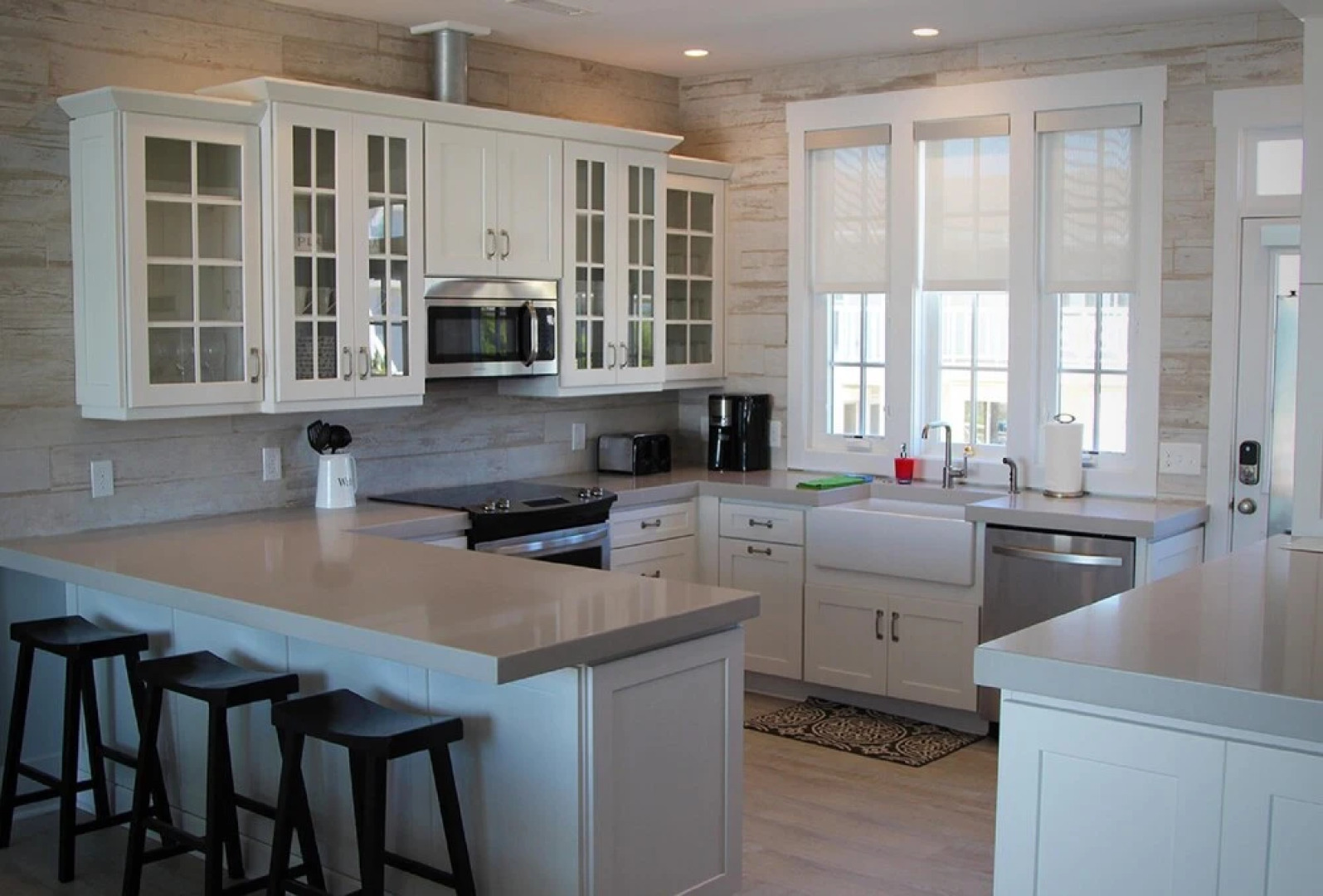 Sundance Cottage by Sea Scape Properties