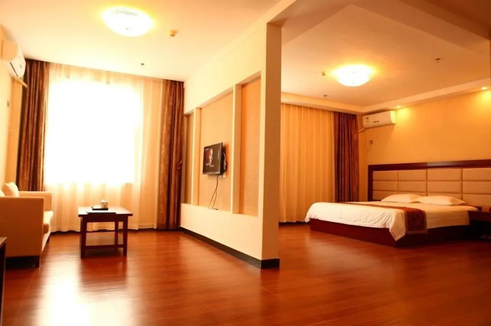 Chengde Jinguyuan Hotel