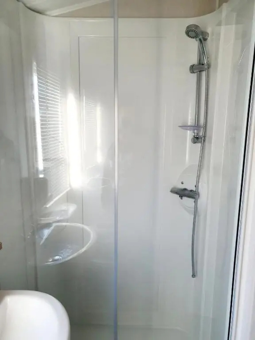 Parkview Caravan California cliffs