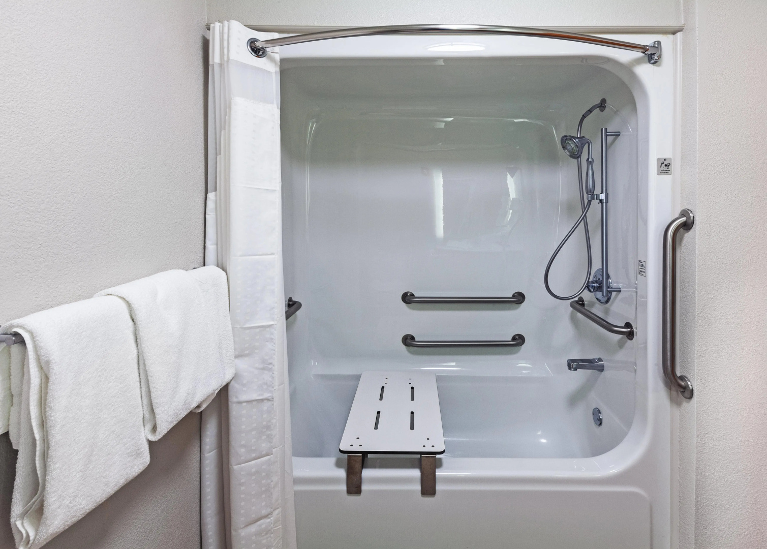 Holiday Inn Express Hotel & Suites Jenks by IHG