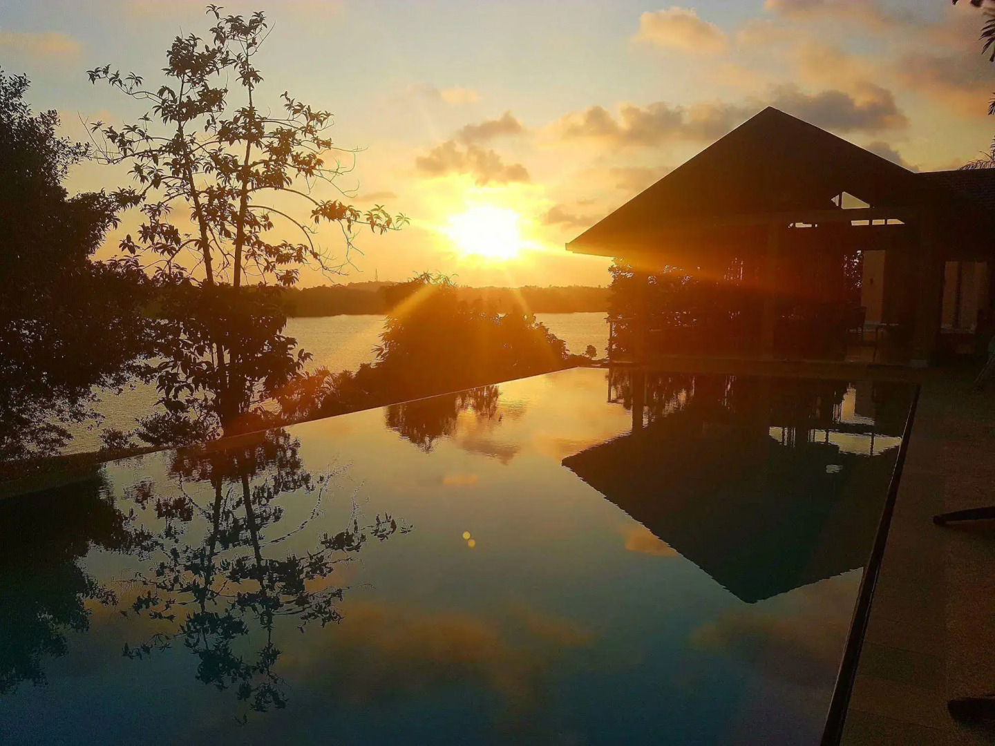 Sea Heart House on Koggala Lake