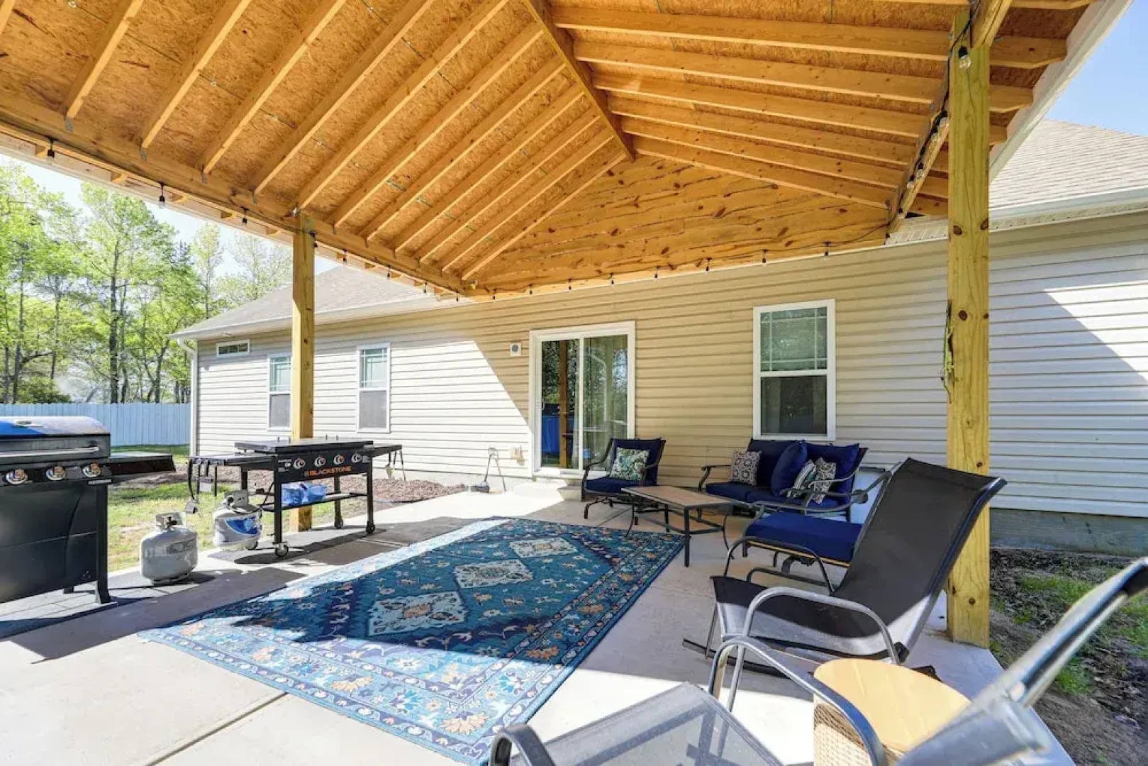 Sneads Ferry Home: Close to Beaches & Boat Ramp!