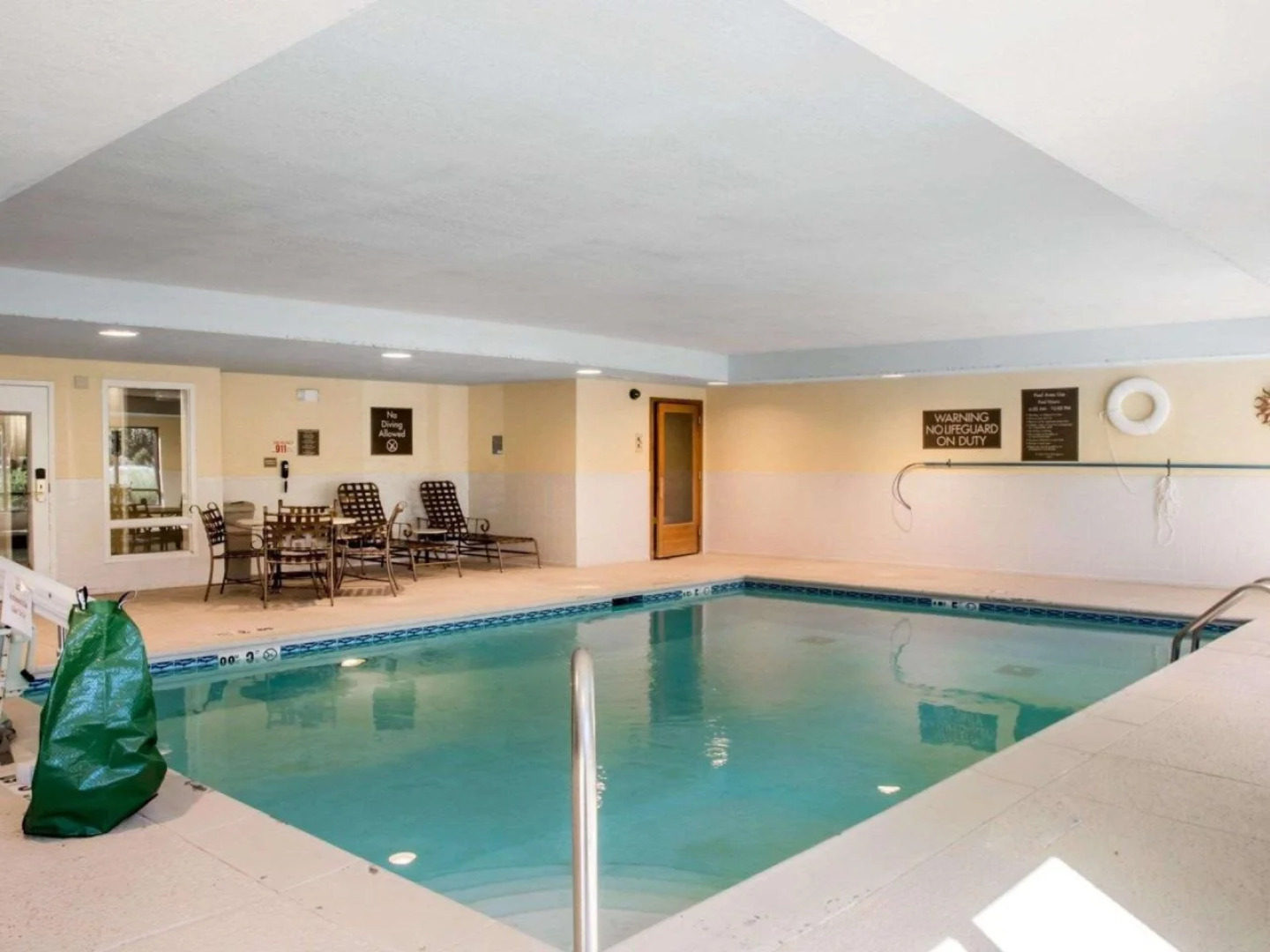 Comfort Inn & Suites West Chester - North Cincinnati