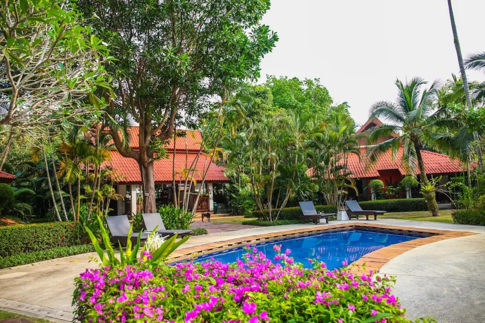 Dasein Chalong Bay Hotel