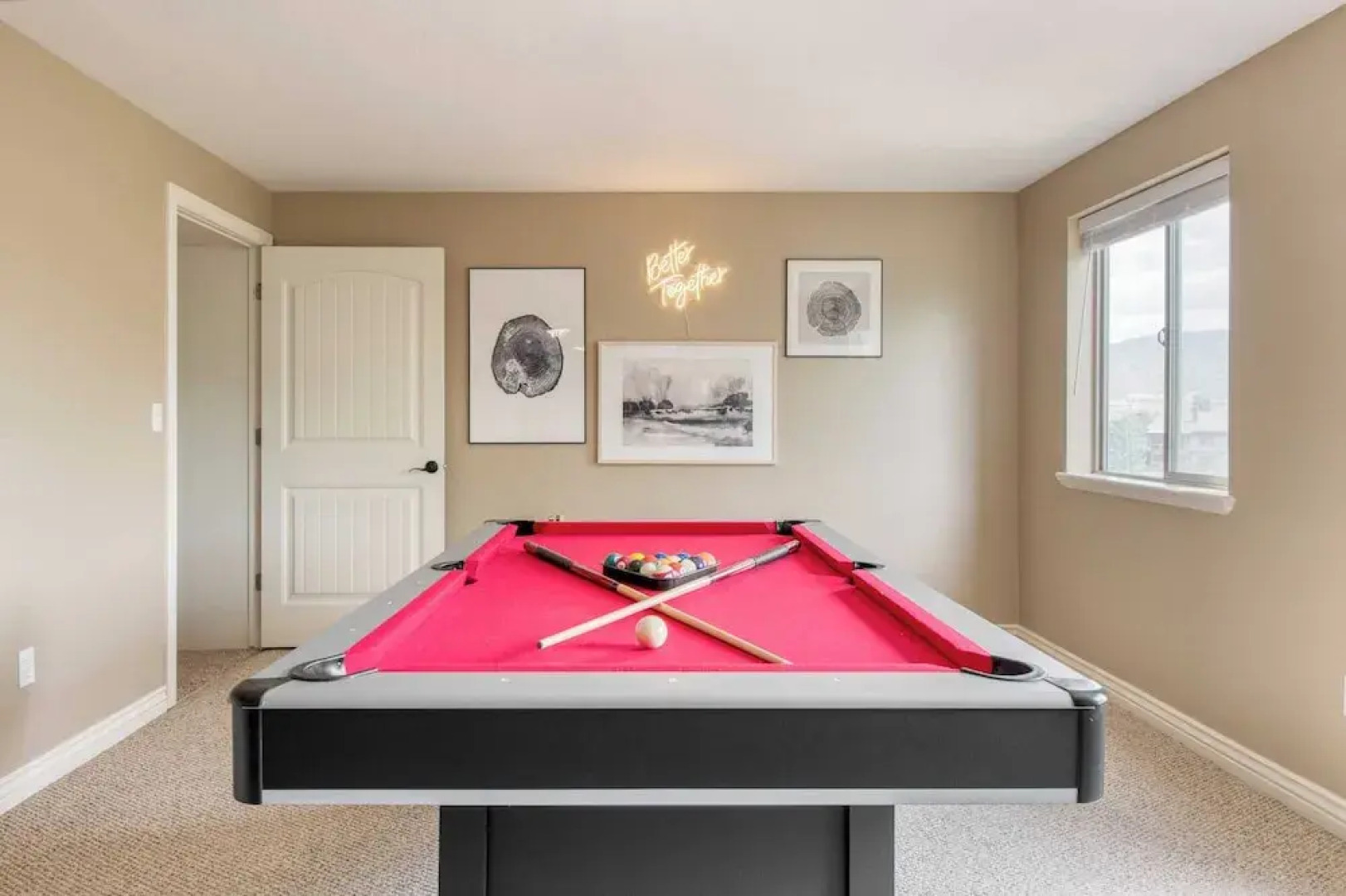 Lucky Bill by Avantstay Lake Views, 15mins to Park City Mtn