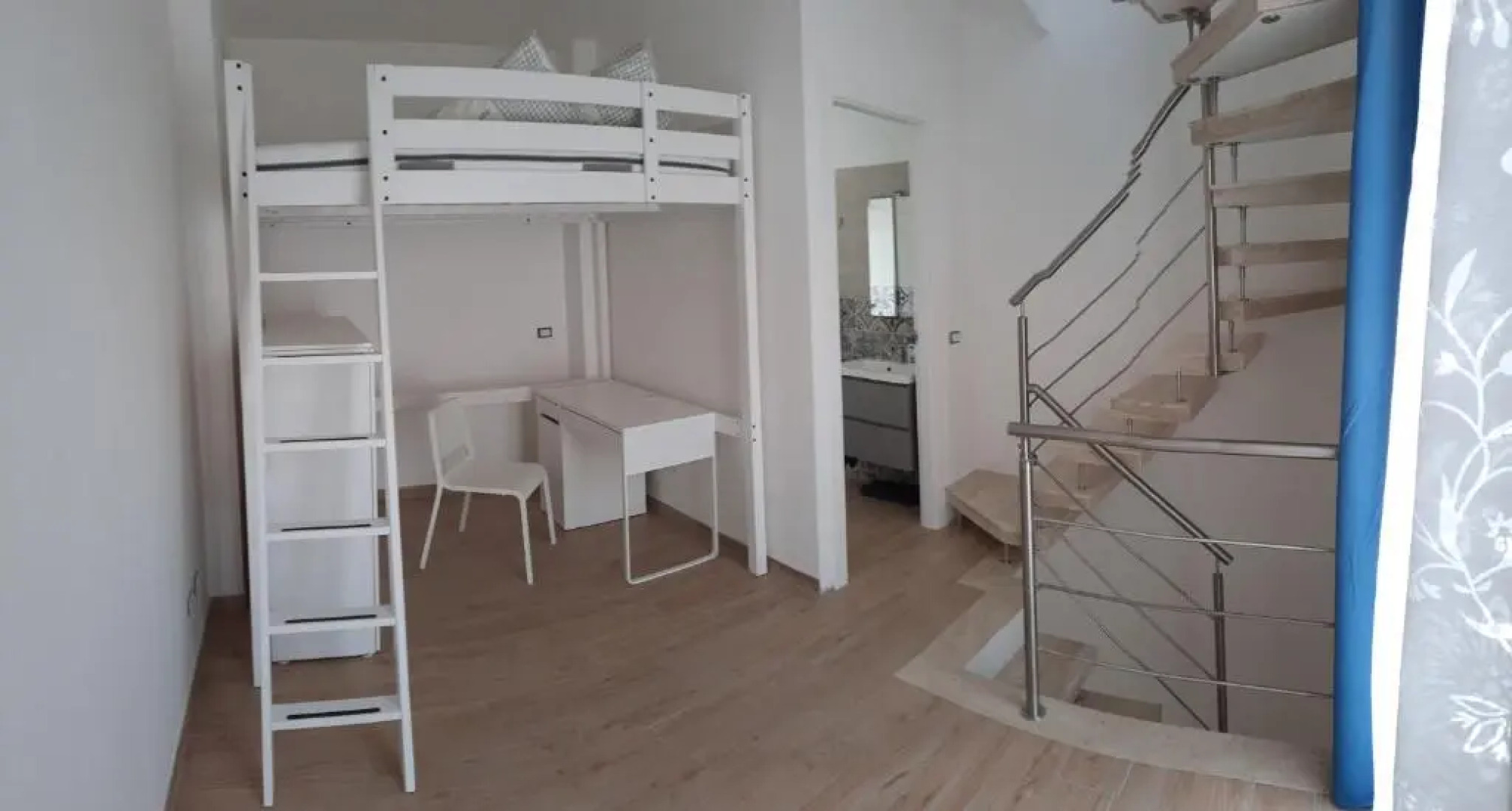 Casuzza a 200m Dalla Spiaggia