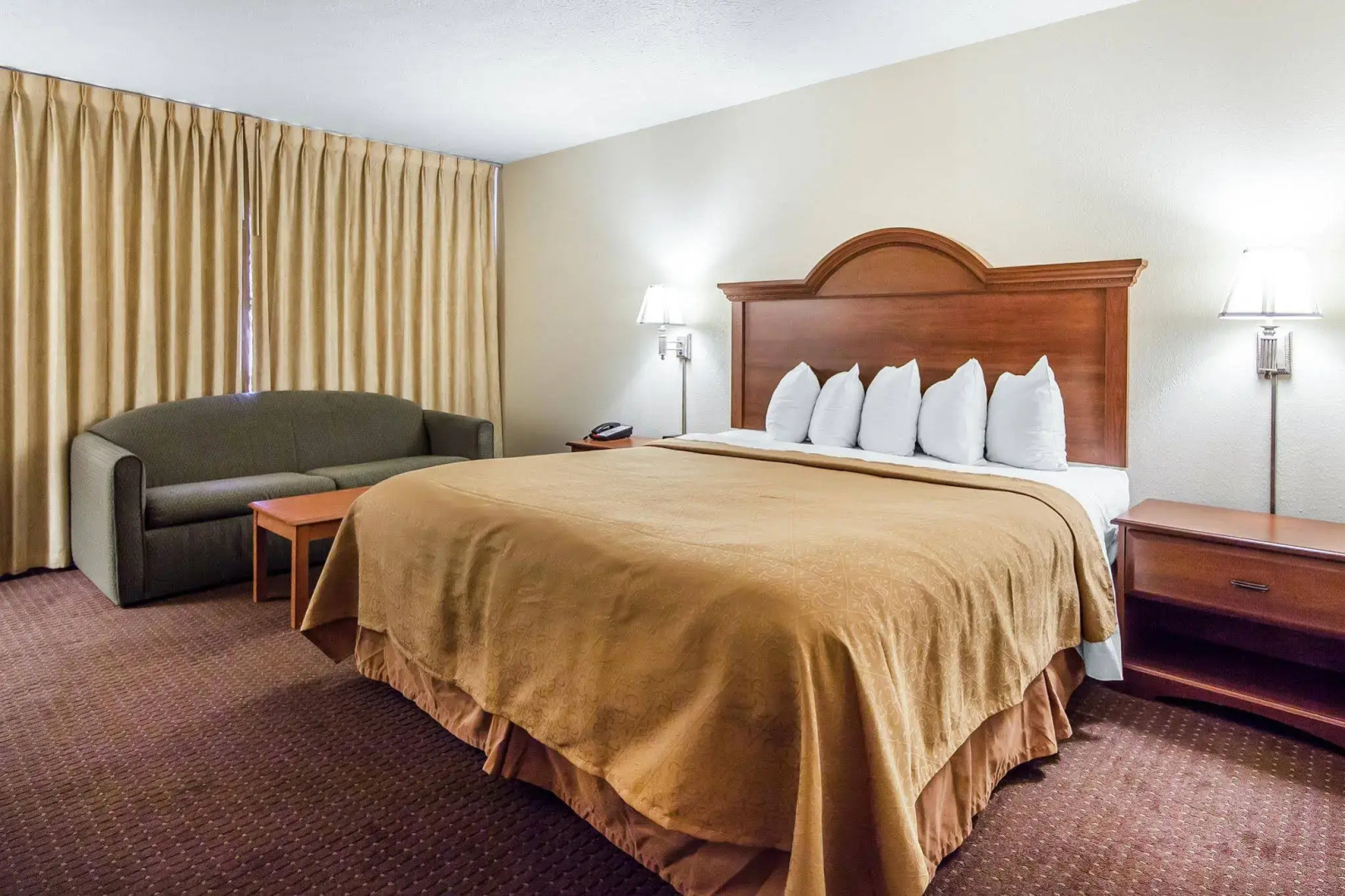 Quality Inn And Suites Dollywood