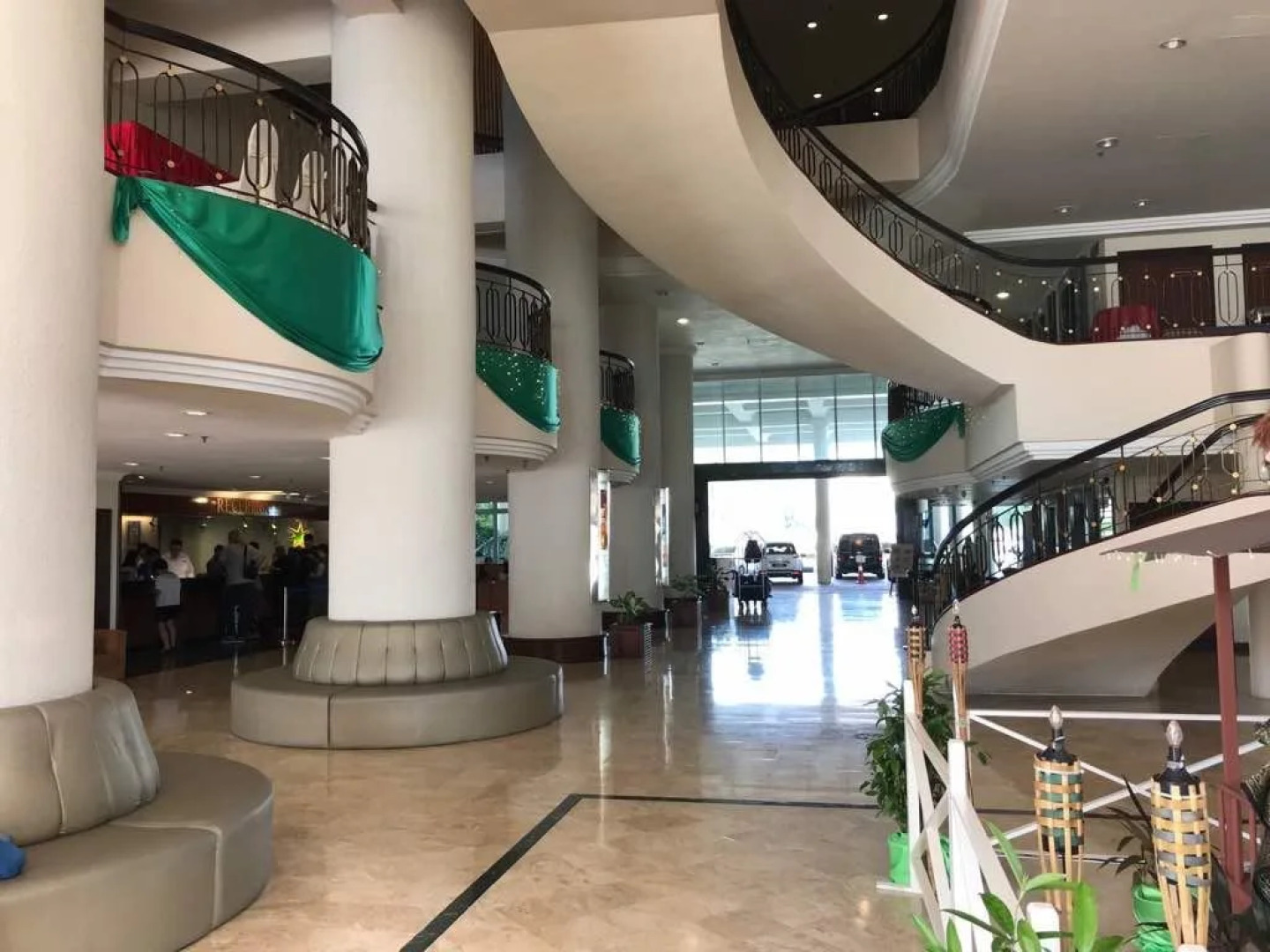 Rainbow Paradise Beach Resort