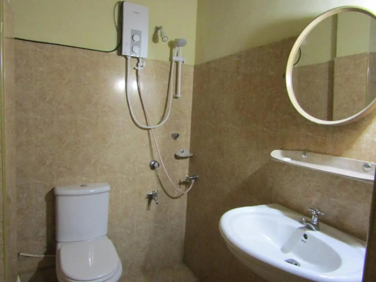 New sea lion guest house