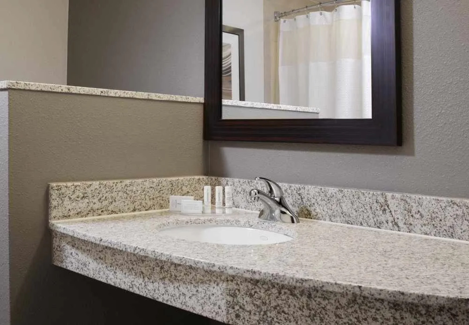 Courtyard Houston Pearland