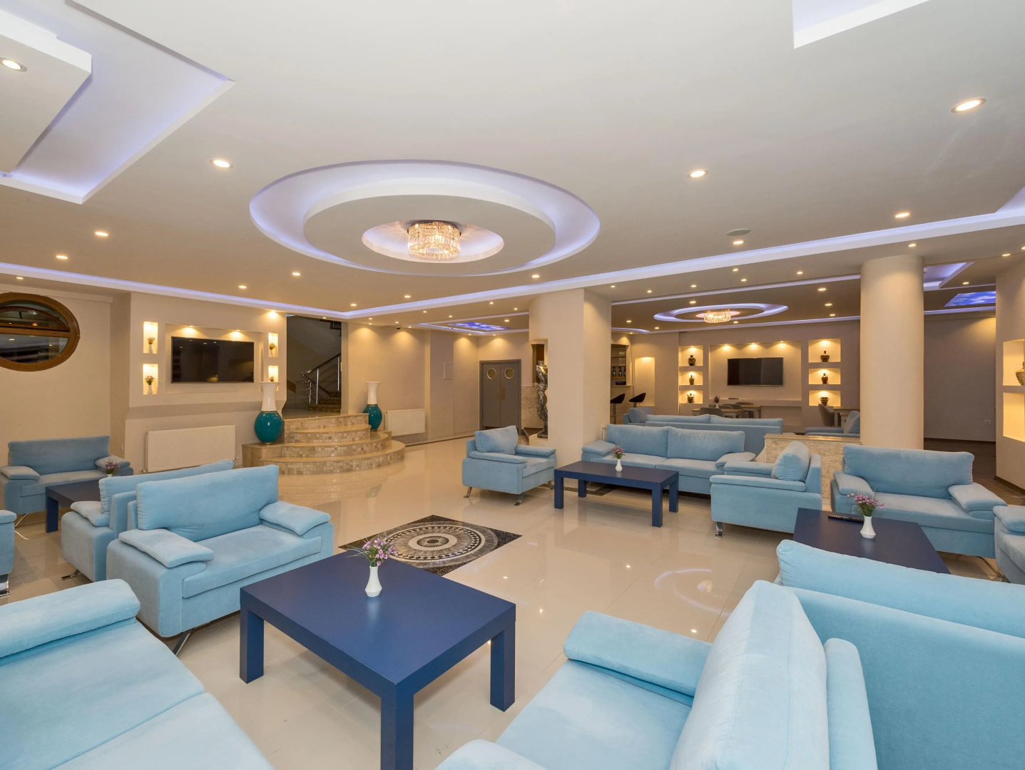 Selenay Hotel
