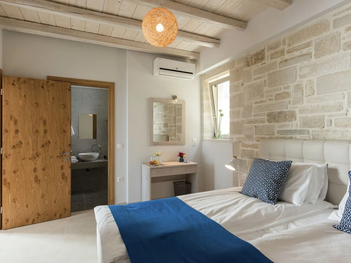 Lux Villa Near Falasarna Beach & a Restaurant, Private Pool & Sea View