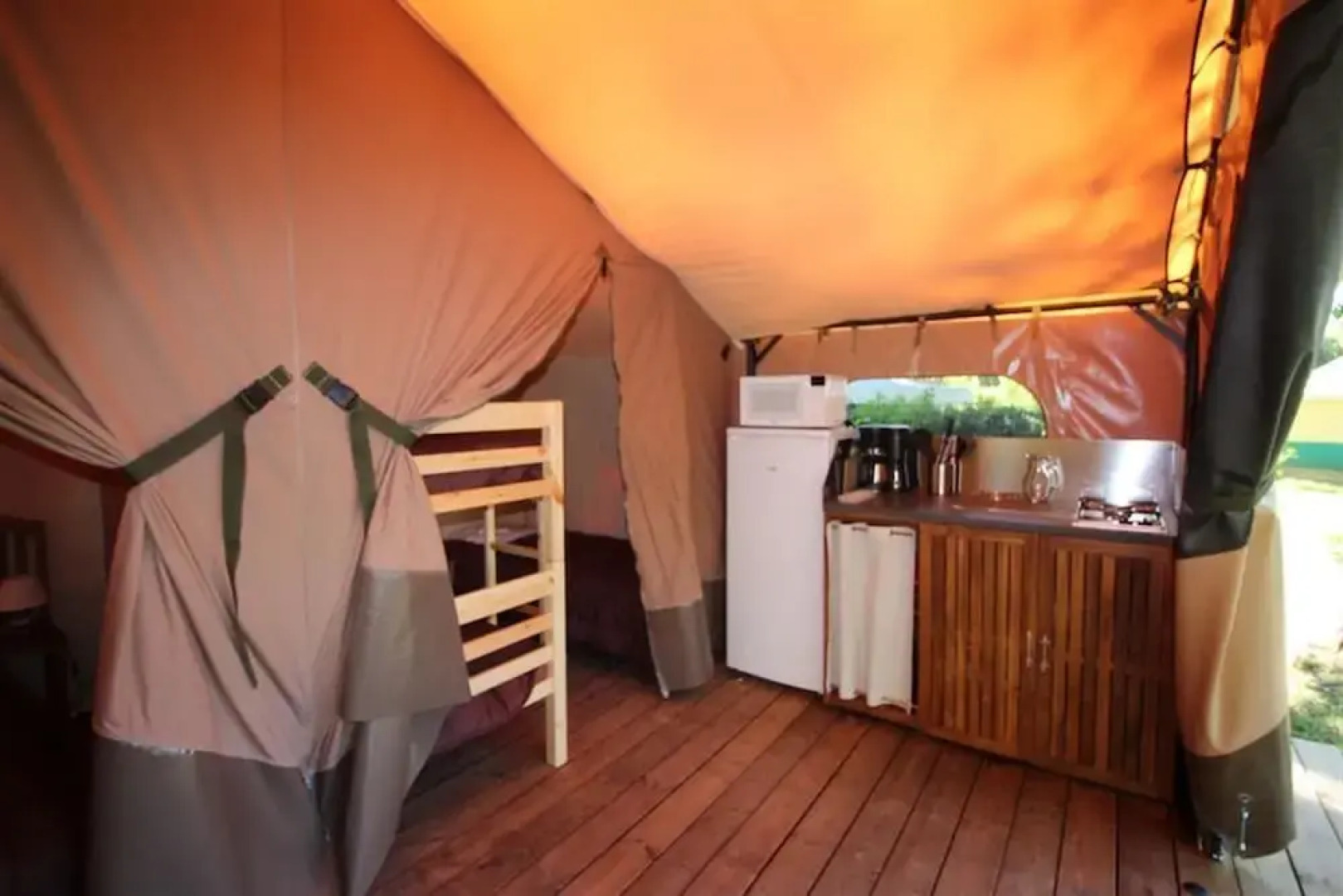 Camping de La Sole Lodge