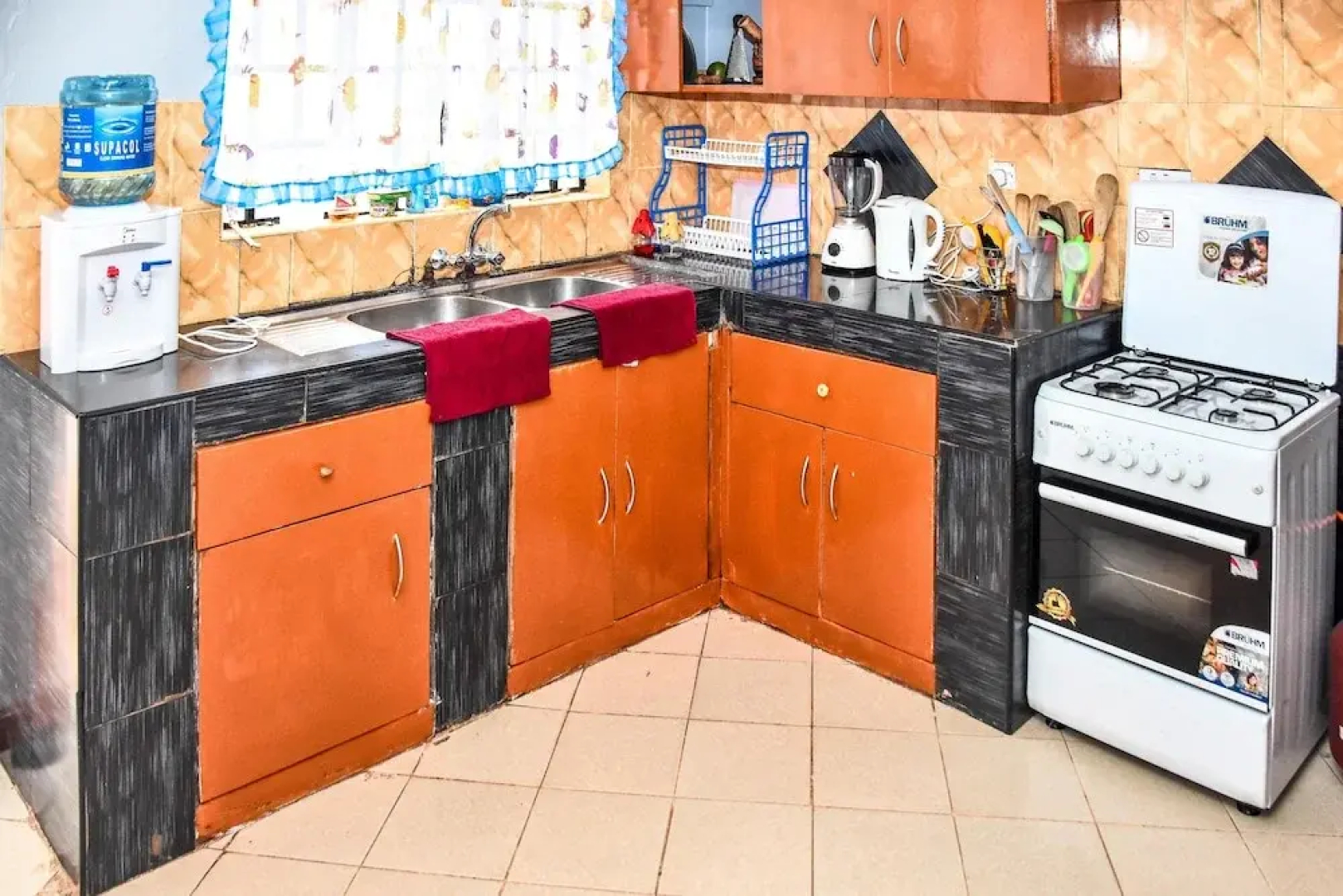 Aztuni Home Kitale