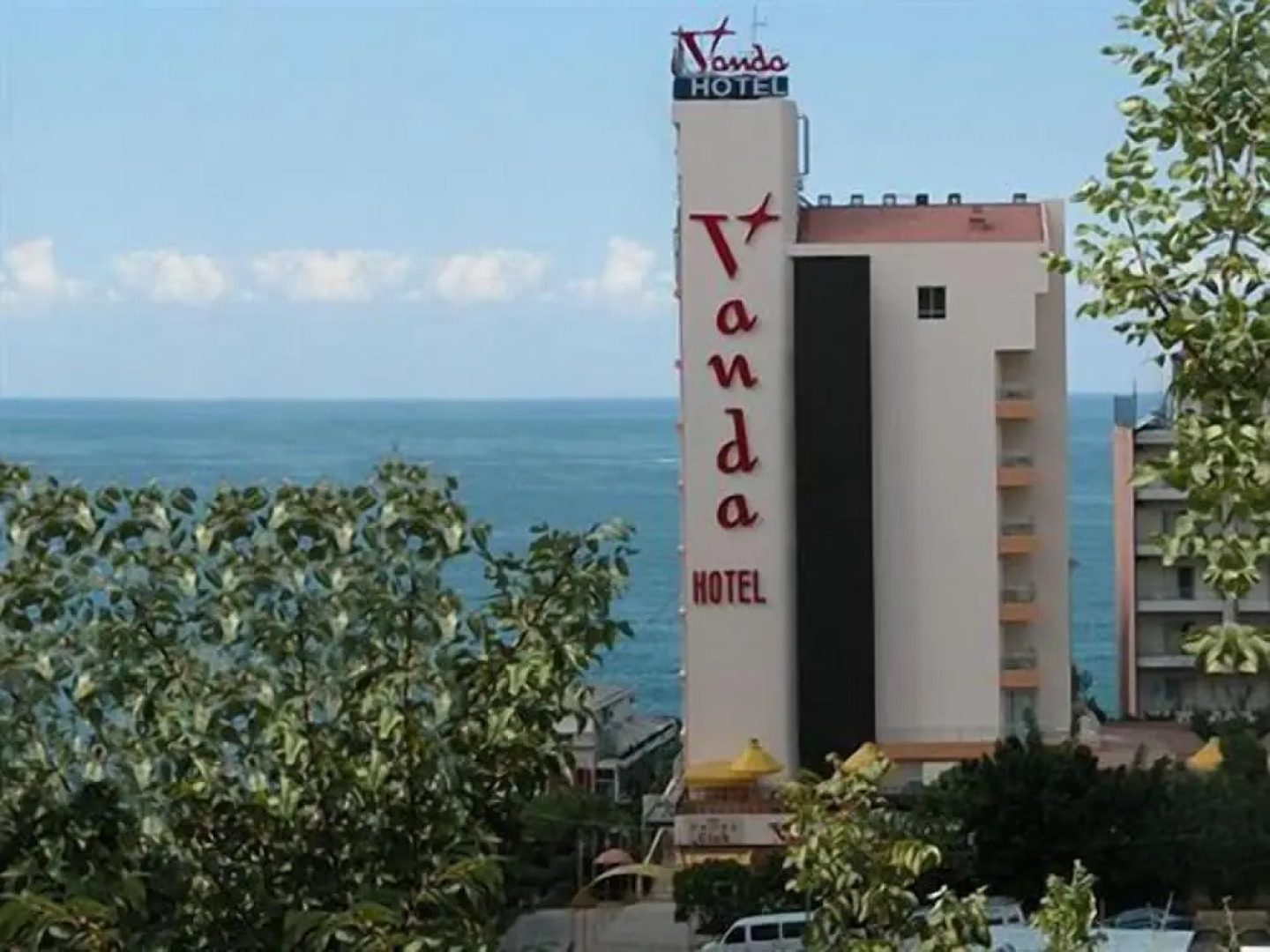 Vanda Hotel