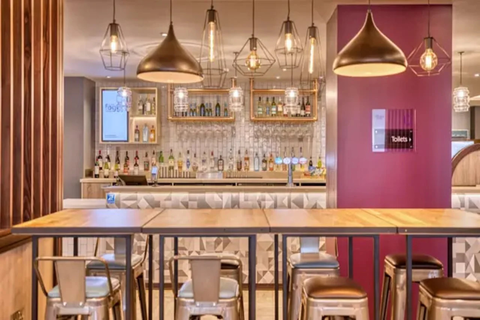 Premier Inn Jersey St Helier - Bath Street